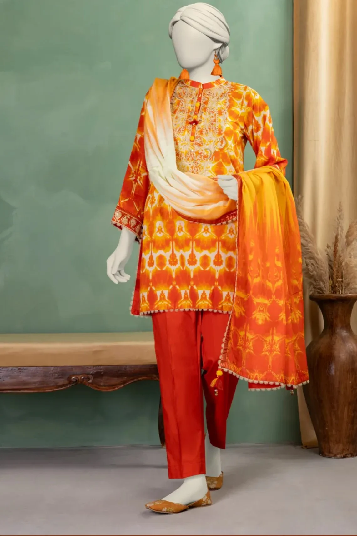 3 pc Embroidered Lawn