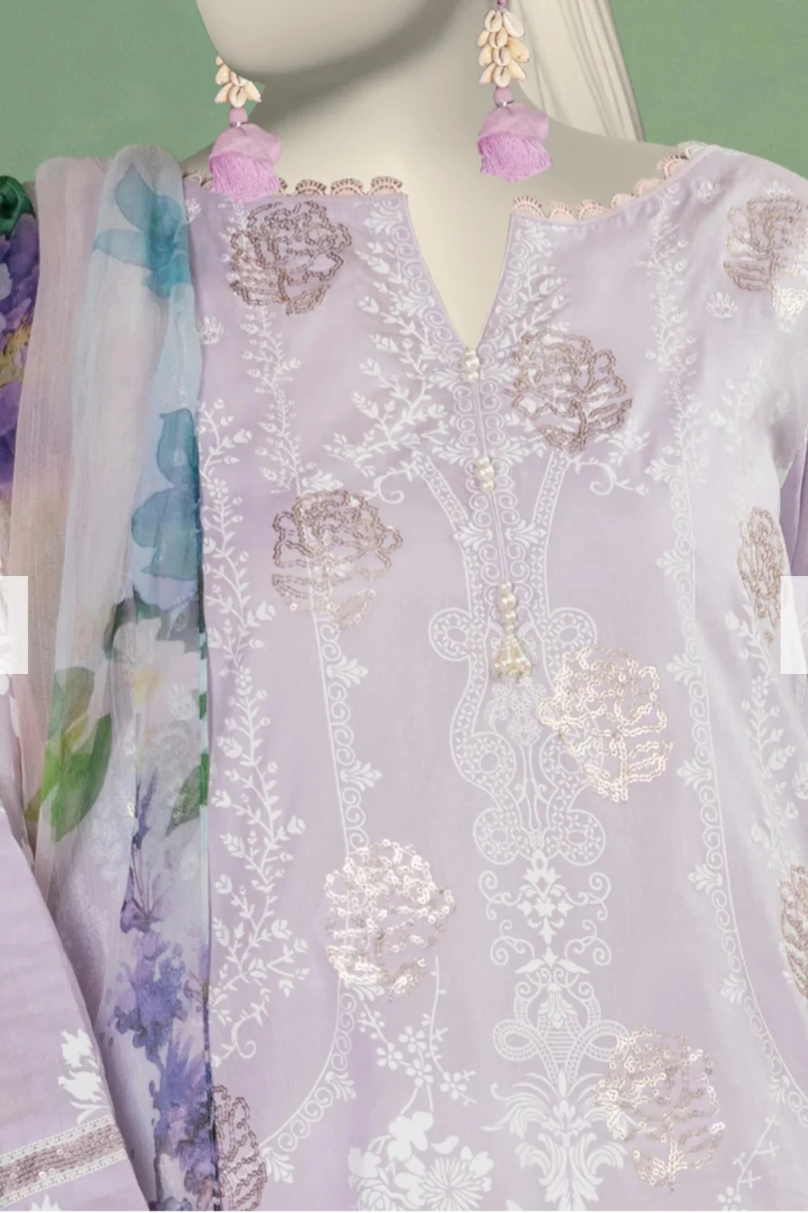 2 pc sequence Embroidered Lawn - Image 2