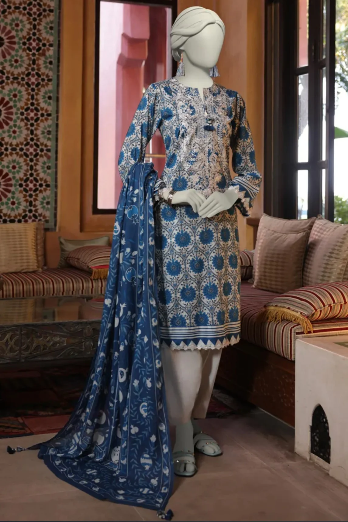 3 pc Embroidered Lawn