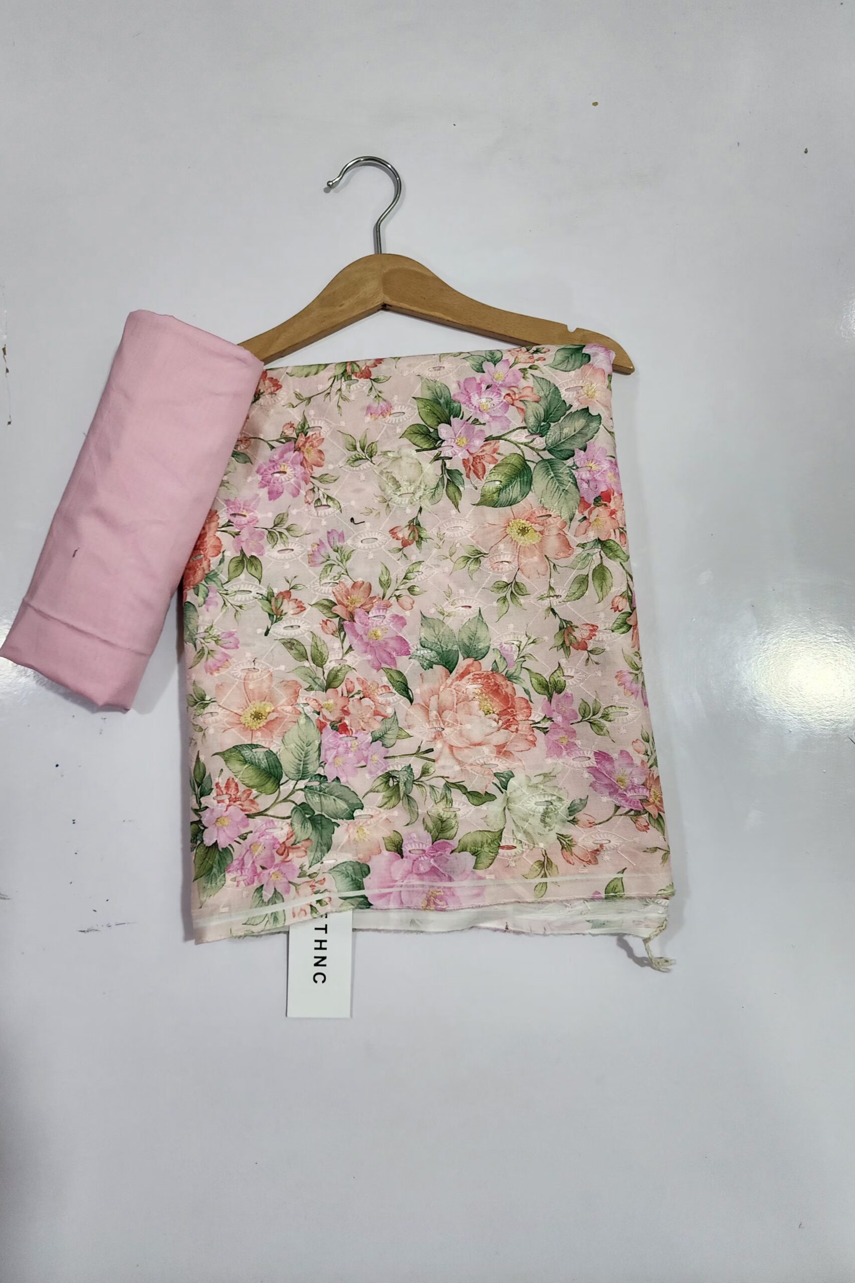 2 pc chikankari Lawn