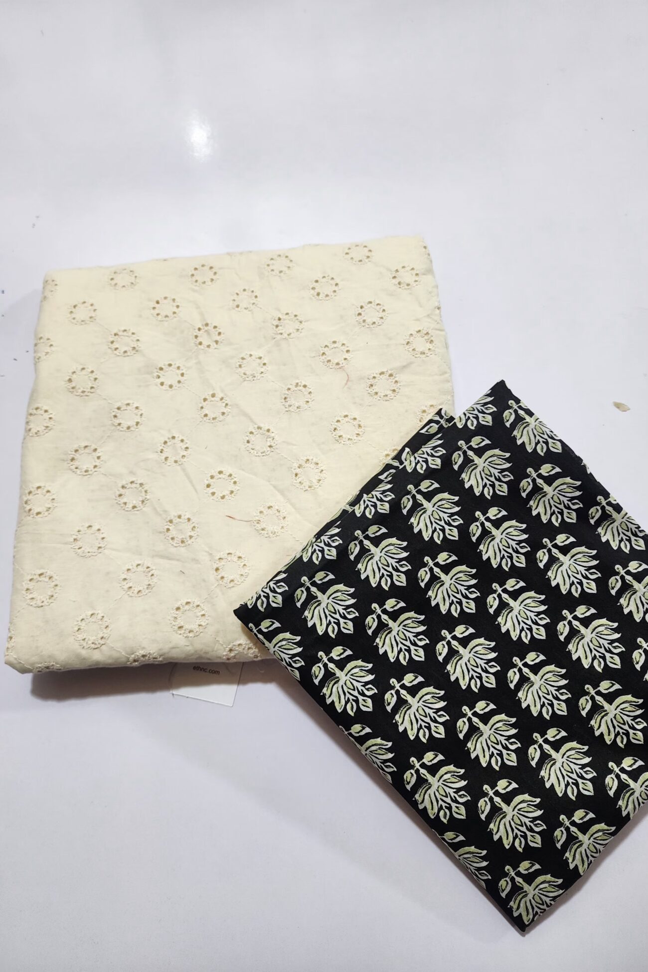 2 pc lawn chikankari
