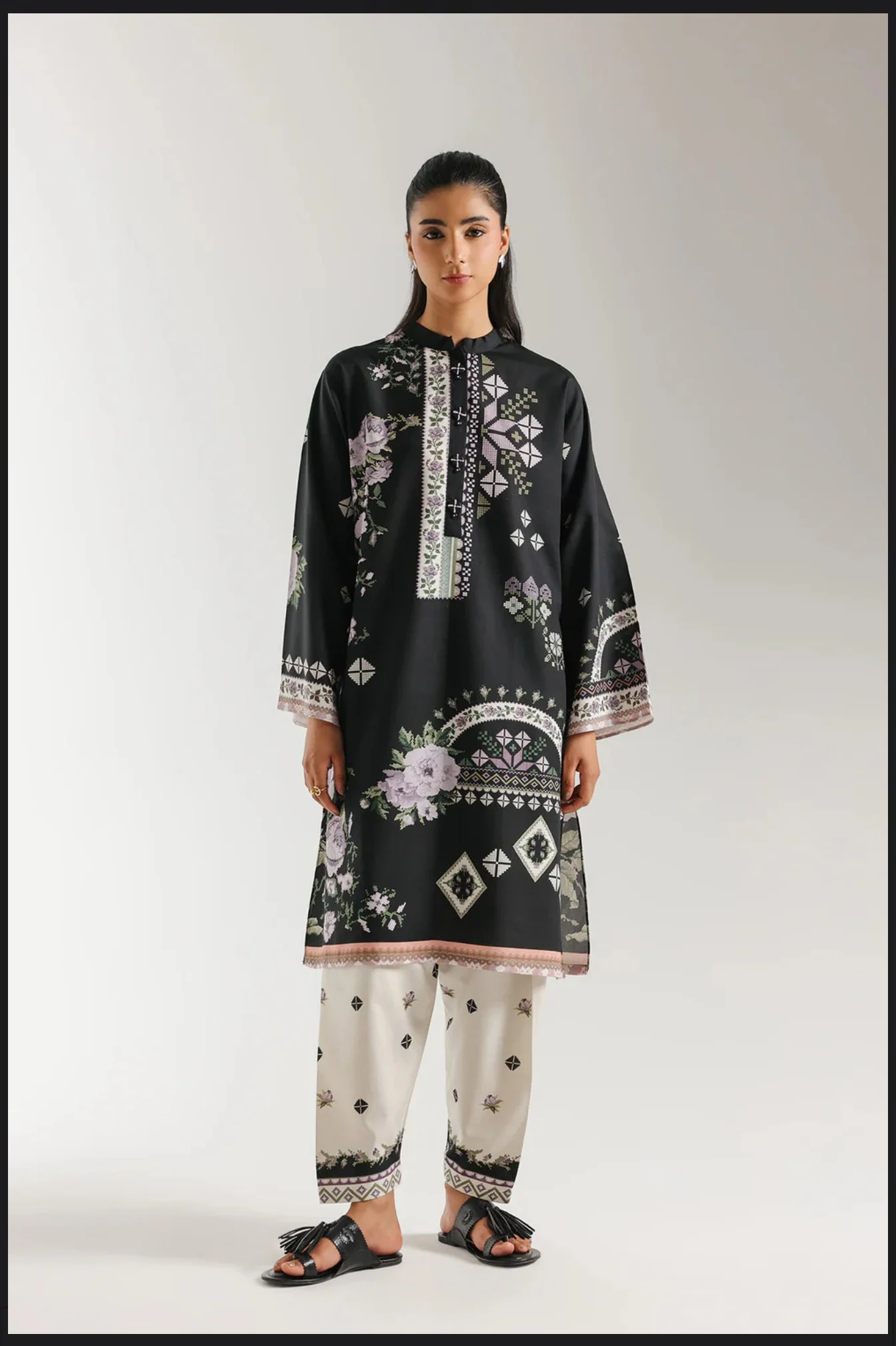 2 pc khaddar printed COORD set