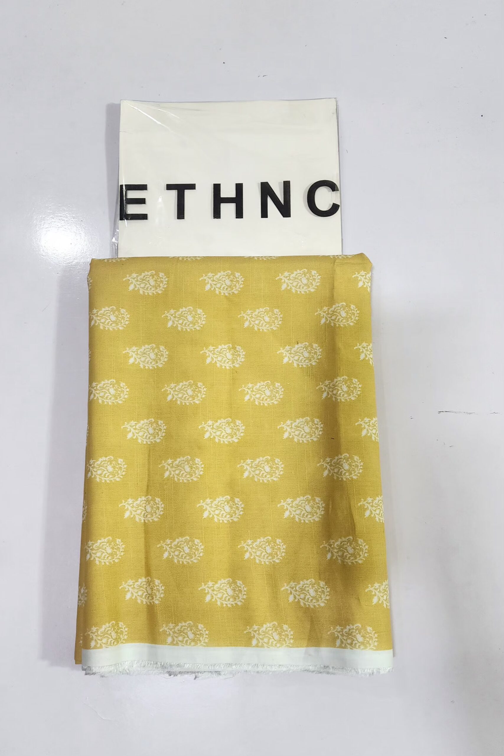 2 pc printed silky lawn